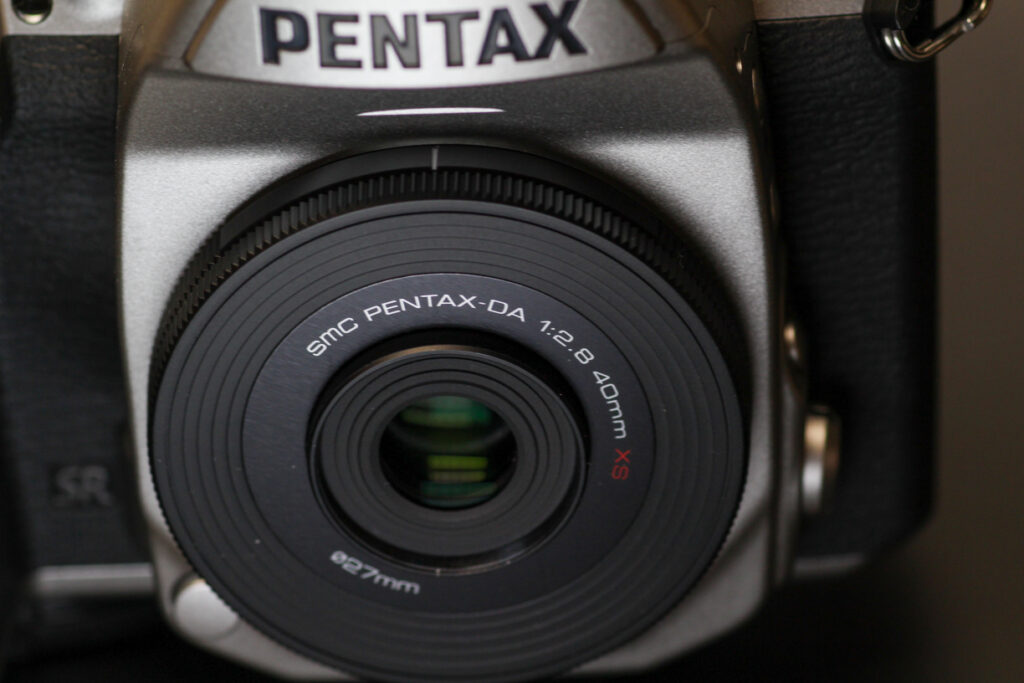 カメラ デジタルカメラ レビュー】smc PENTAX-DA 40mmF2.8 XSは買いのレンズか？作例つきで 